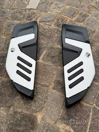 Pedane originali Tmax anno 2017/2021 e portacell.