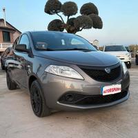 Lancia Ypsilon 1.0 FireFly 5P Hybrid Ecochic Silve