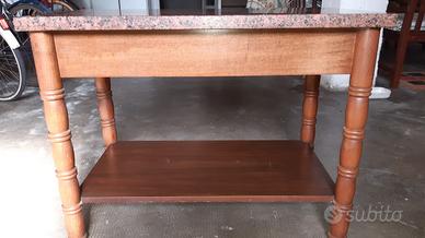 Tavolino piano in granito