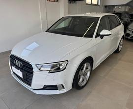 AUDI A3 1.6 TDI 116 CV Sport