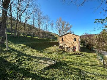 Villa singola, casale rustico