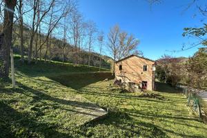 Villa singola, casale rustico