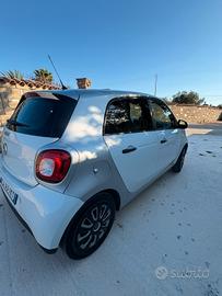 smart fourfour 2017