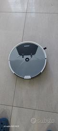 robot aspirapolvere 