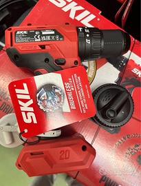 SKIL AVVITATORE 20 V CON MACCHINA TELECOMANDATA