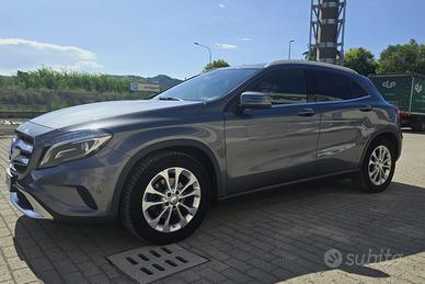 MERCEDES GLA 200CDI 4 MATIC