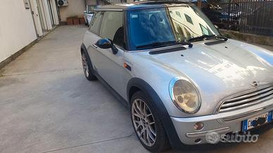 Mini One D 1400 diesel motore Toyota