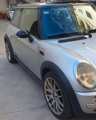 Mini One D 1400 diesel motore Toyota