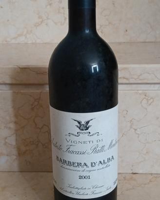 Bottiglia vino Barbera d'Alba DOC 2001