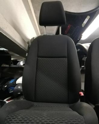 Sedile anteriore dx VOLKSWAGEN GOLF 6 del 2011