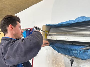 Climatizzatore pulito e igenizzato