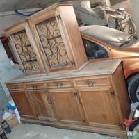 mobile antico in legno