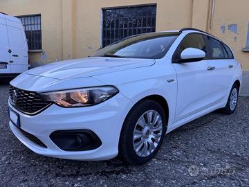 FIAT Tipo BLACK FRIDAY!!!!!!!!!!!!!!!1.6 Mjt S&S