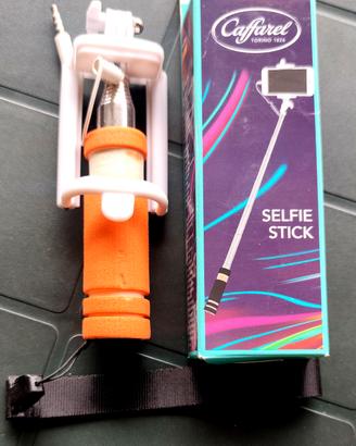 SELFIE STICK 
