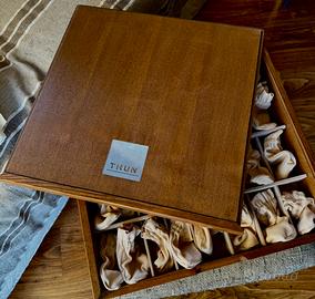 Scacchiera THUN in ceramica con supporto in legno