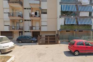 Locale molto ampio al piano interrato