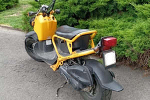 Honda Zoomer giallo 2009