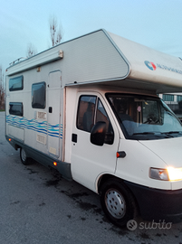 Camper Auto Roller Mansardato