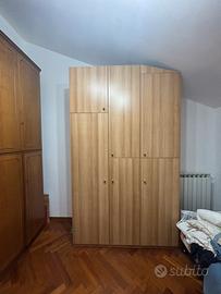 Armadio in legno