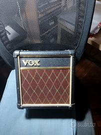 Amplificatore Vox per chitarra elettrica