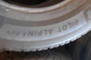 Michelin invernali SUV 235/65 17