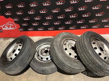 Cerchi in ferro con gomme Fiat Ducato