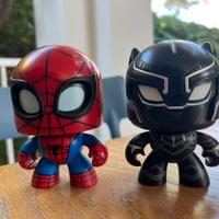 Spiderman e batman testa grande cambiano occhi