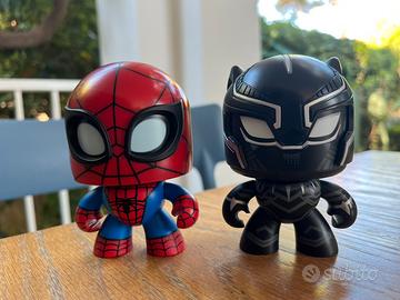 Spiderman e batman testa grande cambiano occhi