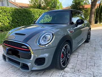 Mini Jhon Cooper Works 2.0