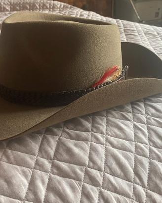 Cappello pelle canguro