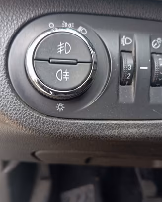 Centralina comando accesione luci OPEL MERIVA B 20