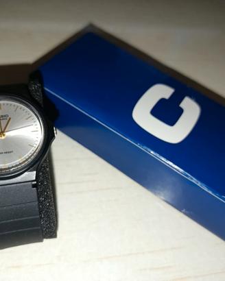Orologio Casio MQ24 nero e oro