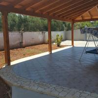 Appartamento con spazio esterno