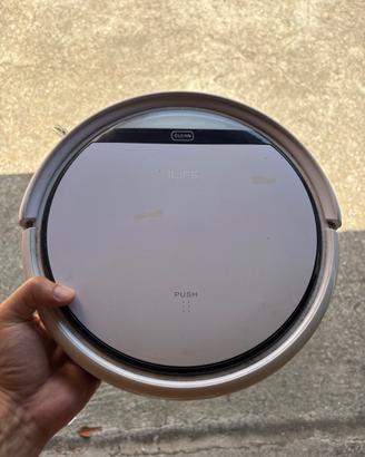 Robot aspira pavimenti ILIFE