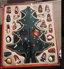 Set natalizio vintage in legno albero e decorazion