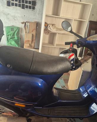  Vespa 150