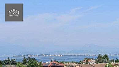 Attico / Mansarda di 196 m² con 5 locali e box aut