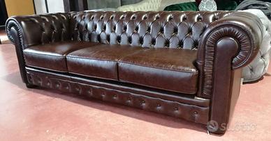 Divano Chester 3 posti in pelle vintage marrone