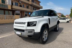 Land Rover Defender 90 HSE 250 CV