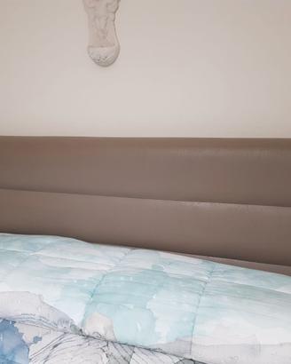 Letto contenitore in ecopelle