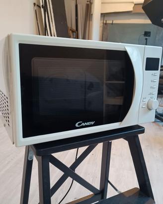 Forno microomnde Candy