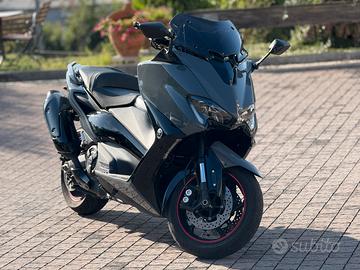 Tmax 560 tech max 2022