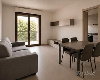 Bilocale spazioso con garage in zona Borgo Roma