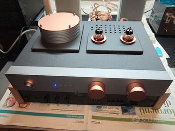 Preamplificatore valvolare con Ecl805 e Nuvistor