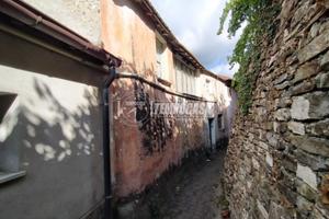 00LM55 - TERRATETTO DA RISTRUTTURARE