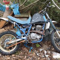 suzuki DR600 per ricambi