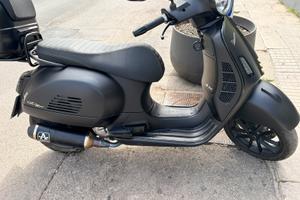 Vespa 300 Super