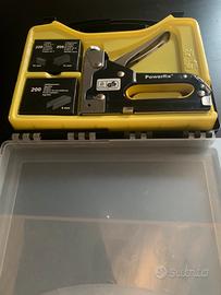 Spillatrice per tappezzeria