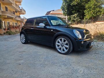 MINI COOPER 1.6 