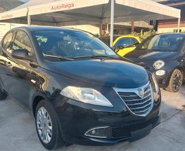 Lancia Ypsilon 1.2 69 CV 5 porte 2014